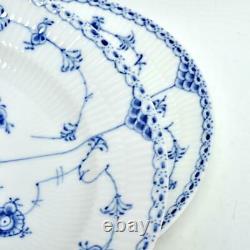 Pair (2) Vintage Royal Copenhagen Blue Lace Dinner Plates #571