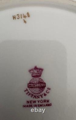 Pair of elegant Mintons Tiffany dinner plates cobalt blue and inlaid gold, 10.0