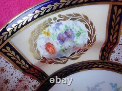 Paragon Gilt Cobalt Blue Dinner Plate For Queen Mary Signed H Holdcroft 1913 (1)