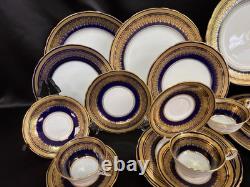 Rare AINSLEY cobalt Blue Gold Encrusted Scallop Rim Simcoe Pattern set of 12