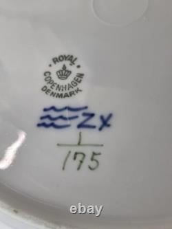 Royal Copenhagen 175 Blue Fluted Plain Dinner Plate 10 x2