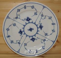 Royal Copenhagen 627 Blue Fluted Dinner Plate, 10 3/4 1st (S20)