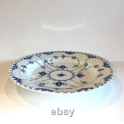 Royal Copenhagen Blue Fluted Full Lace Dinner Plate No. 1084 9.75 diameter