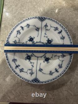 Royal Copenhagen Blue Fluted Half Lace Dinner Plate #624