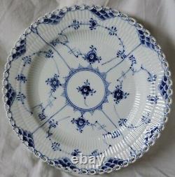 Royal Copenhagen Blue fluted Porcelain Plate Lace c. 1960