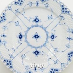 Royal Copenhagen Plate Blue Fluted Full Lace Dinner Plate 24.5cm Western DDU