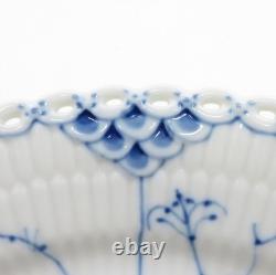 Royal Copenhagen Plate Blue Fluted Full Lace Dinner Plate 24.5cm Western DDU