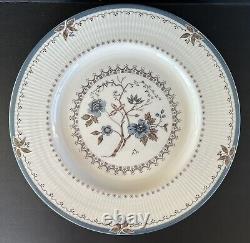Royal Doulton Old Colony Dinner Plates 10 5/8 Set Of 8 White Blue Floral