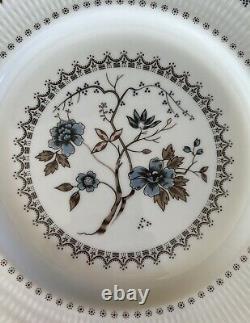 Royal Doulton Old Colony Dinner Plates 10 5/8 Set Of 8 White Blue Floral
