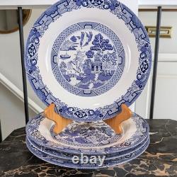 Royal Oak Blue and White Porcelain Dinner Plate Set