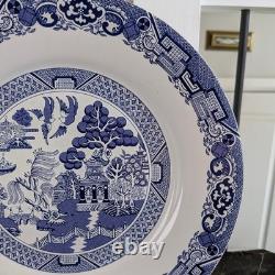 Royal Oak Blue and White Porcelain Dinner Plate Set