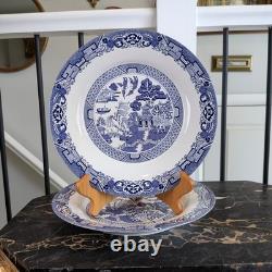 Royal Oak Blue and White Porcelain Dinner Plate Set