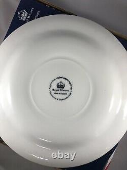 Royal Wessex Churchill China England CALICO BLUE Dinner Plates 10 NWT Set of 4