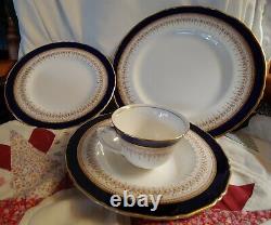 Royal Worcester Regency Blue/White Dinner Plates