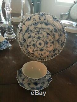 Royal copenhagen blue fluted Full Lace Dinner Plate 1st Quality