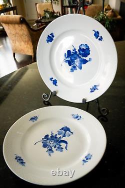 Set of 2 Royal Copenhagen Blue Flowers Braided 10 Dinner Plates 10/8097