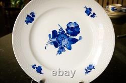Set of 2 Royal Copenhagen Blue Flowers Braided 10 Dinner Plates 10/8097