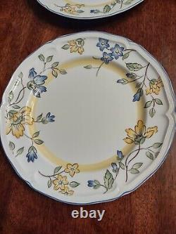 Set of 6 Dinner Plates Villeroy & Boch TOSCANA Yellow Blue Flowers Scalloped