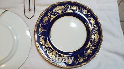 Set of 6 Mid 20th Century Royal Doulton Cobalt Blue Gilt Encrusted Dinner Plates
