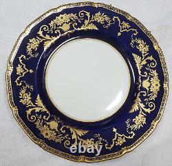 Set of 6 Mid 20th Century Royal Doulton Cobalt Blue Gilt Encrusted Dinner Plates