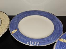 Set of EIGHT Wedgwood Sarah's Garden Dinner Plates 11 1/8 Blue Red Yellow