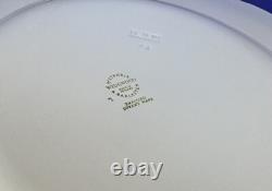 Six Wedgwood Queensware Cream on Lavender 10 1/8 Dinner Plate Shell Edge