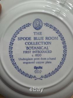 Spode Blue Room Dinner Plates Set of 5 Scalloped Edge, 10.25, England, Mint