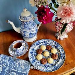 Staffordshire pearlware plate, blue and white dragons and snakes, ca 1820