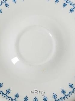 VINTAGE Corelle SNOWFLAKE BLUE GARLAND Set 9 Dinner 5 Dessert 7 Saucer Plates