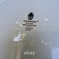 VINTAGE WEDGWOOD PALATIA BONE CHINA DINNER PLATE 10 3/4 INCHES Set 6