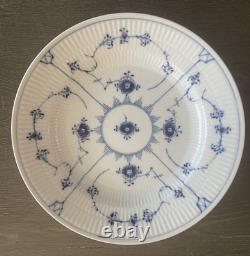 VTG 1974-83 Royal Copenhagen Blue Fluted 8 (Eight) Deep Dish 10 Dinner Plate