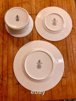 Villeroy & Boch Fine Bone China Dinnerware Set for Six, Rondo, Blue and White