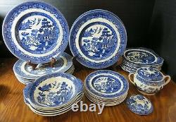 Vintage 32 Pieces of Johnson Bros. Willow Pattern China Dinner Bread Salad Plate