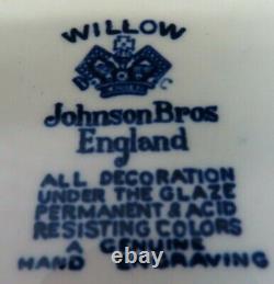 Vintage 32 Pieces of Johnson Bros. Willow Pattern China Dinner Bread Salad Plate