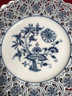 Vintage Antique 10 Inch Meissen Blue Onion Pattern Reticulated Plate