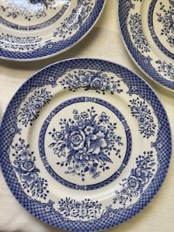 Vintage Wood & Sons Set Of 8 Dinner Plates Kew Blue England Floral Rose Lattice