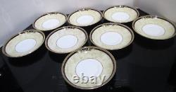 WEDGWOOD CORNUCOPIA BONE CHINA DINNERWARE 5-PLACE SETTING SERVICE for 8 SET- 40