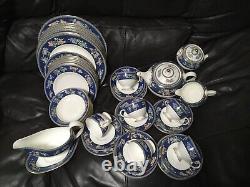 Wedgwood Blue Siam Tea And dinner service 47 Pieces