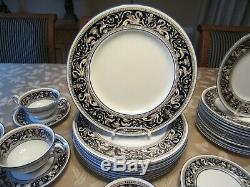 Wedgwood Florentine Cobalt Blue 64 Pieces W1956 Dinner Plates Soup Bowls