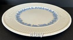 Wedgwood Queensware 2804 Edme Blue Grapes Dinner Plates 10 1/2 Set Of 6
