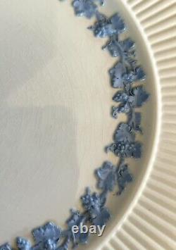 Wedgwood Queensware 2804 Edme Blue Grapes Dinner Plates 10 1/2 Set Of 6