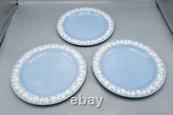 Wedgwood Queensware Cream on Blue Lavender Dinner Plates Smooth 9 3/4 Set of 11