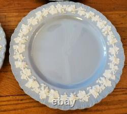 Wedgwood Queensware DINNER PLATES (10) X 4 Cream on Lavender Grapes Shell Edge