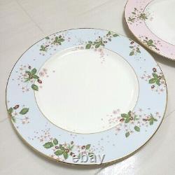 Wedgwood Wild Strawberry Bloom Pink Blue Dinner Plate Pair Set 27cm Japan Used